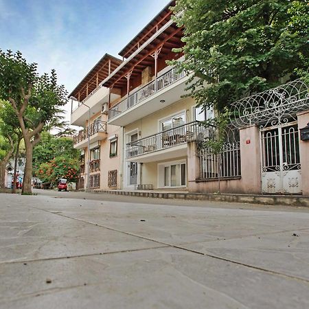Bueyuekada Apart Hotel - Yeni Apart Адалар Экстерьер фото